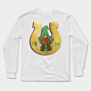 St Patrick's Day Lucky Gnome Design Horseshoe, Shamrocks & Gnomes Long Sleeve T-Shirt